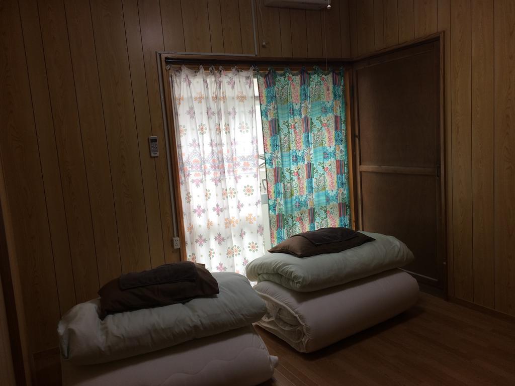 B.B.House Hotell Kadena Rum bild